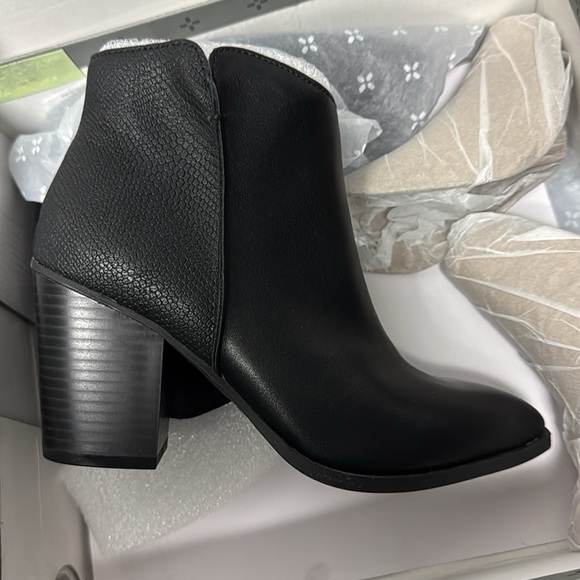 Womens Graceyy Faux Leather Ankle Boots Black - Picture 4 of 7